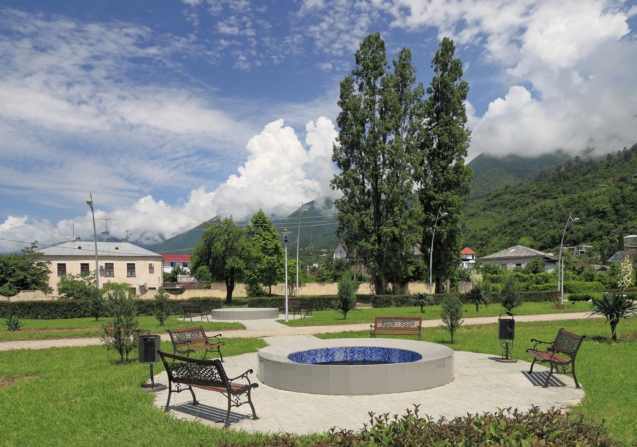 Gagra (Photo license: CC-BY-SA 4.0)